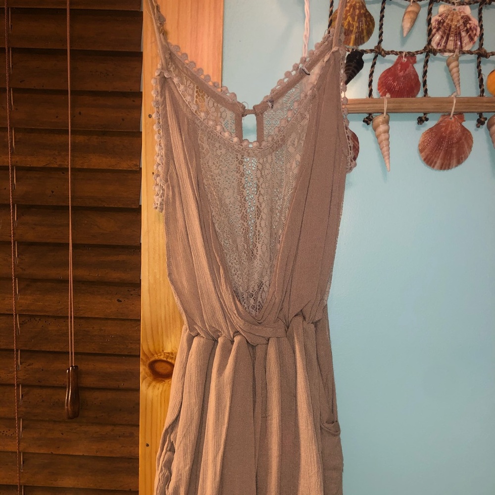 Romper tan color